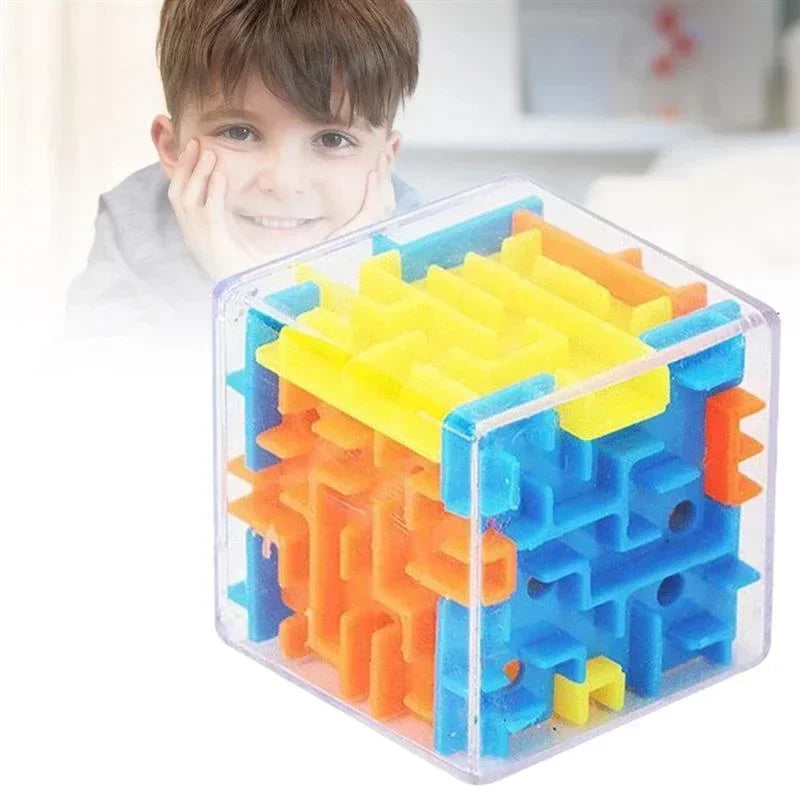 3D Maze Magic Cube Six-sided Transparent Puzzle Speed Cube (Stress Reliever Toy)